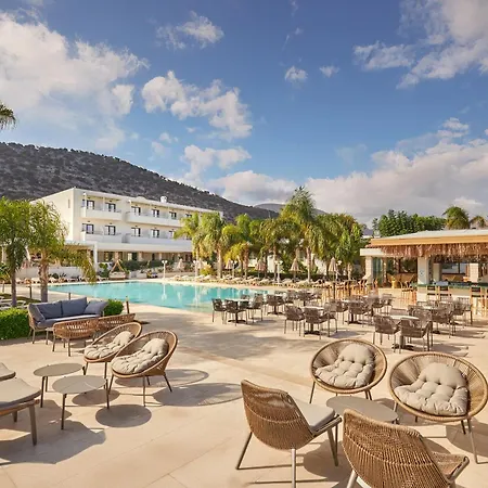 Semesteranläggning (resort) Kyknos & 4*
