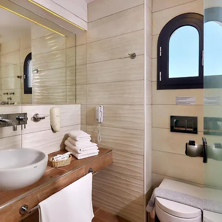 Resort Kyknos & 4*